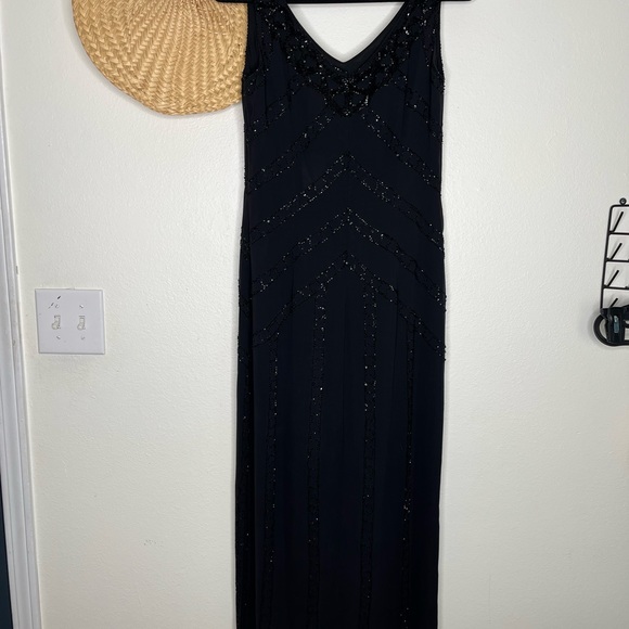 Bloomingdales Silk Beaded Dress NWT - Picture 6 of 8